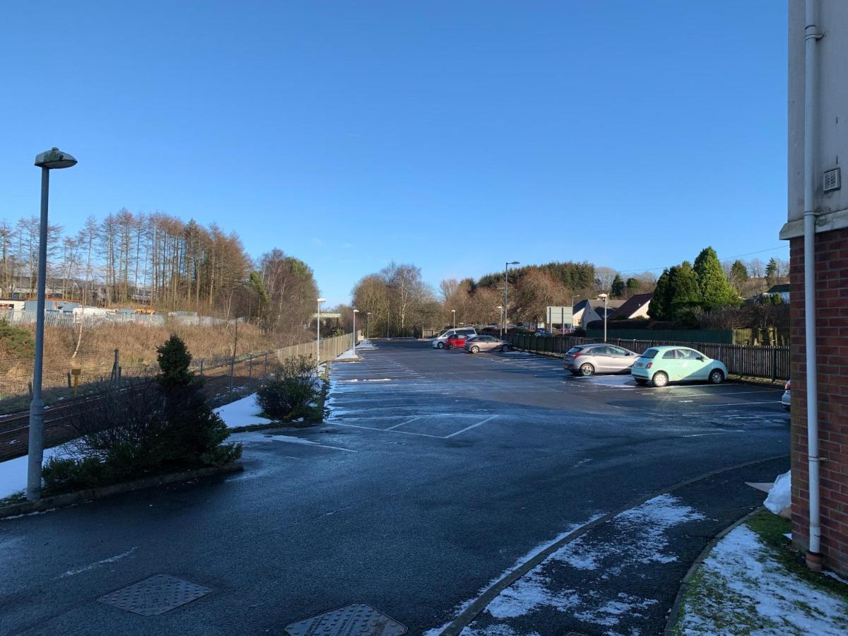 Flat One, 212 Eaglesham Road, East Kilbride, Glasgow Bagian luar foto